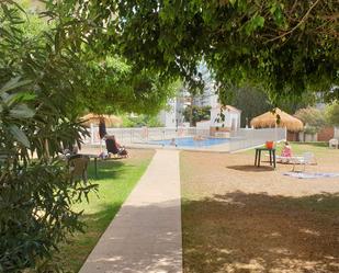 Piscina de Pis de lloguer en Fuengirola amb Aire condicionat