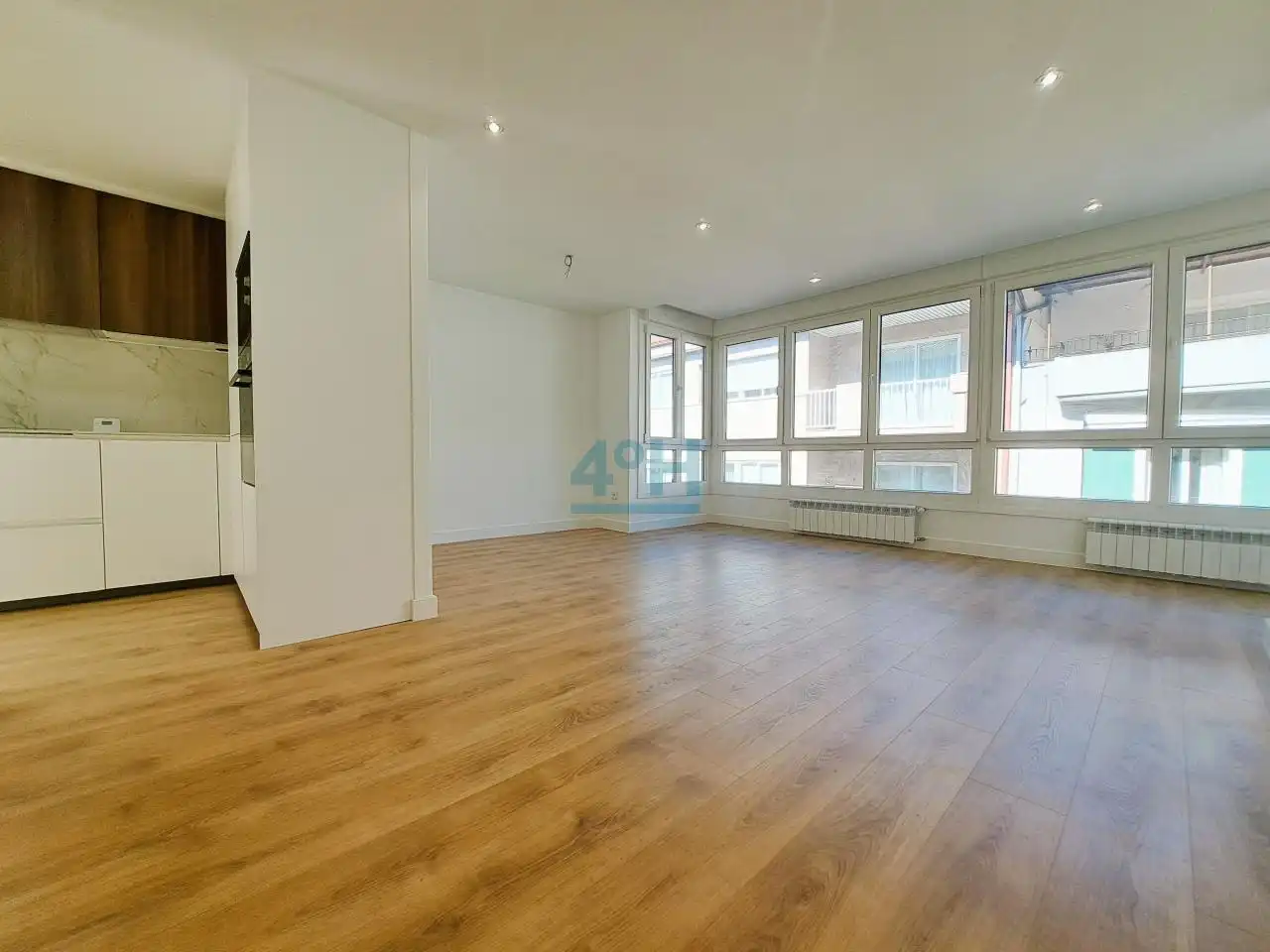 Living room of Flat for sale in Ourense Capital   with Heating and Storage room