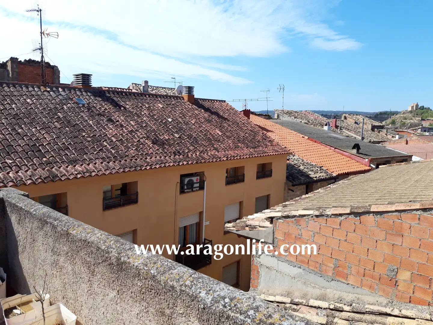 Vista exterior de Casa o chalet en venta en Maella con Amueblado, Horno y Balcón