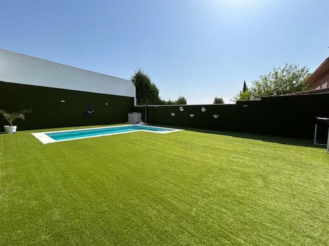 Swimming pool of Single-family semi-detached for sale in Seseña  with Air Conditioner, Heating and Swimming Pool