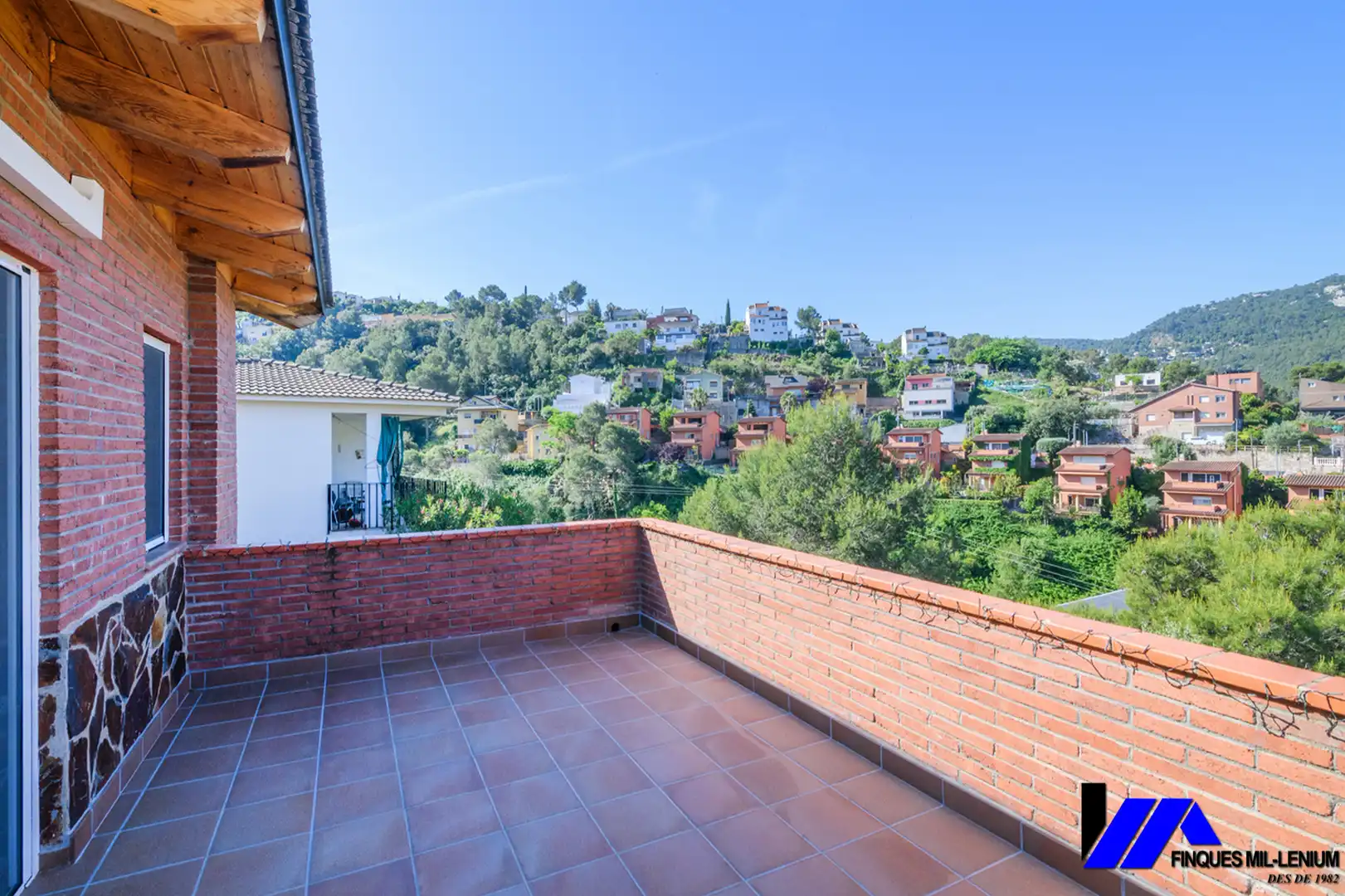 Terraza de Casa o chalet en venta en Vallirana con Aire acondicionado, Calefacción y Jardín privado