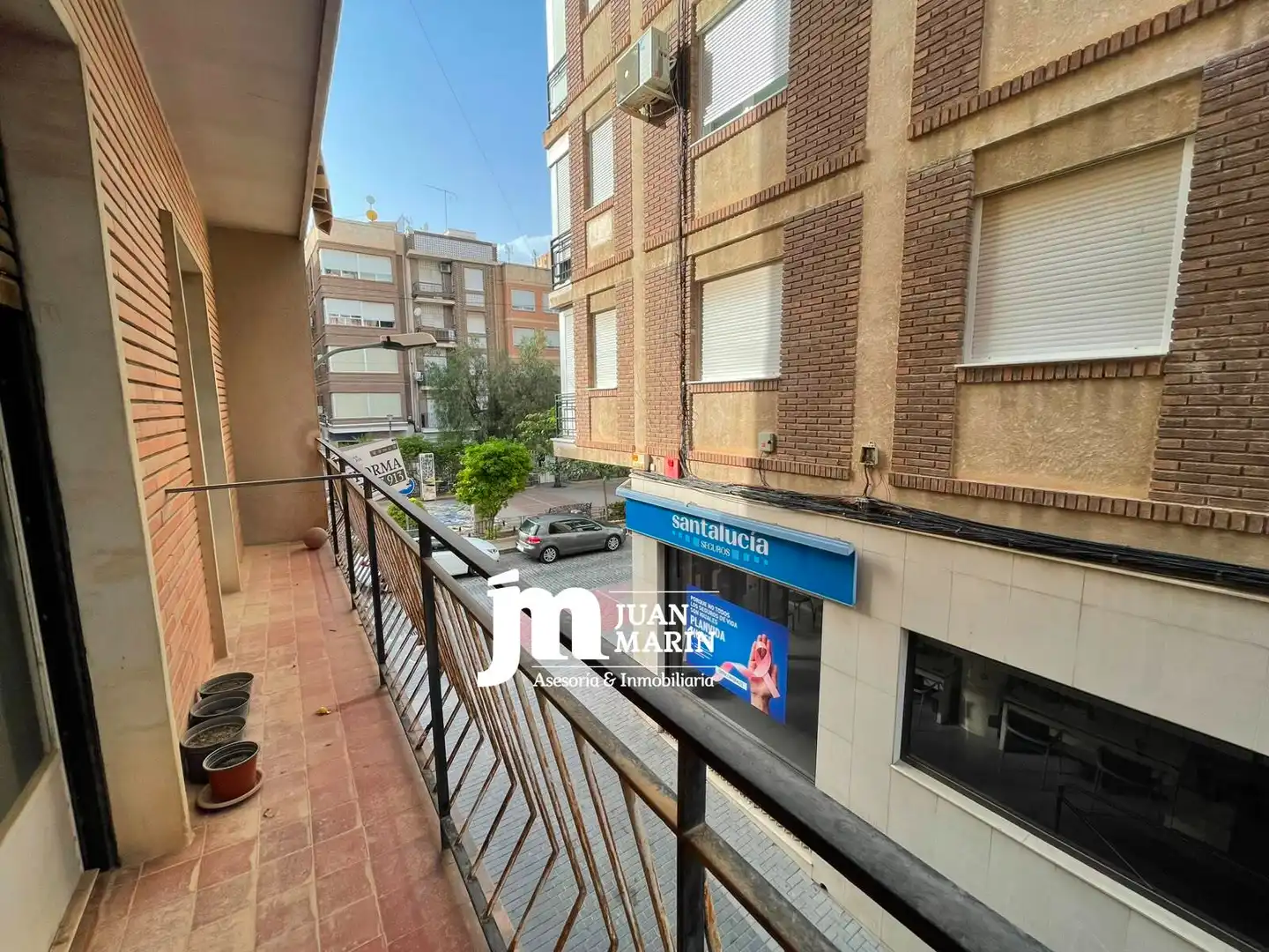 Casa con terraza en venta en Calle Paseo