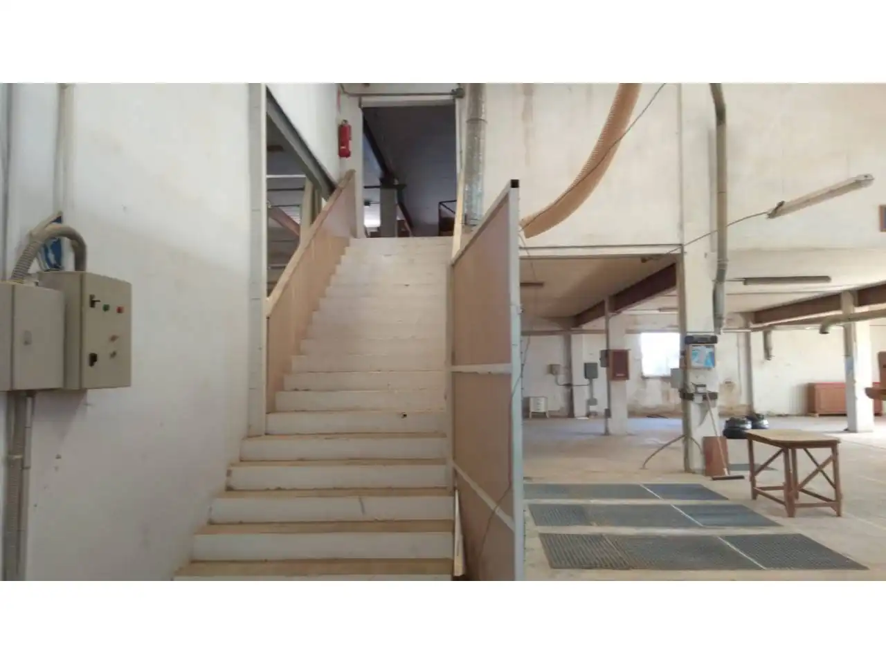 Industrial buildings for sale in Albal