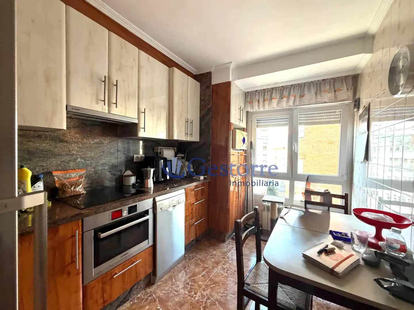 Küche von Wohnung zum Verkauf in Gijón  mit Heizung und Balkon
