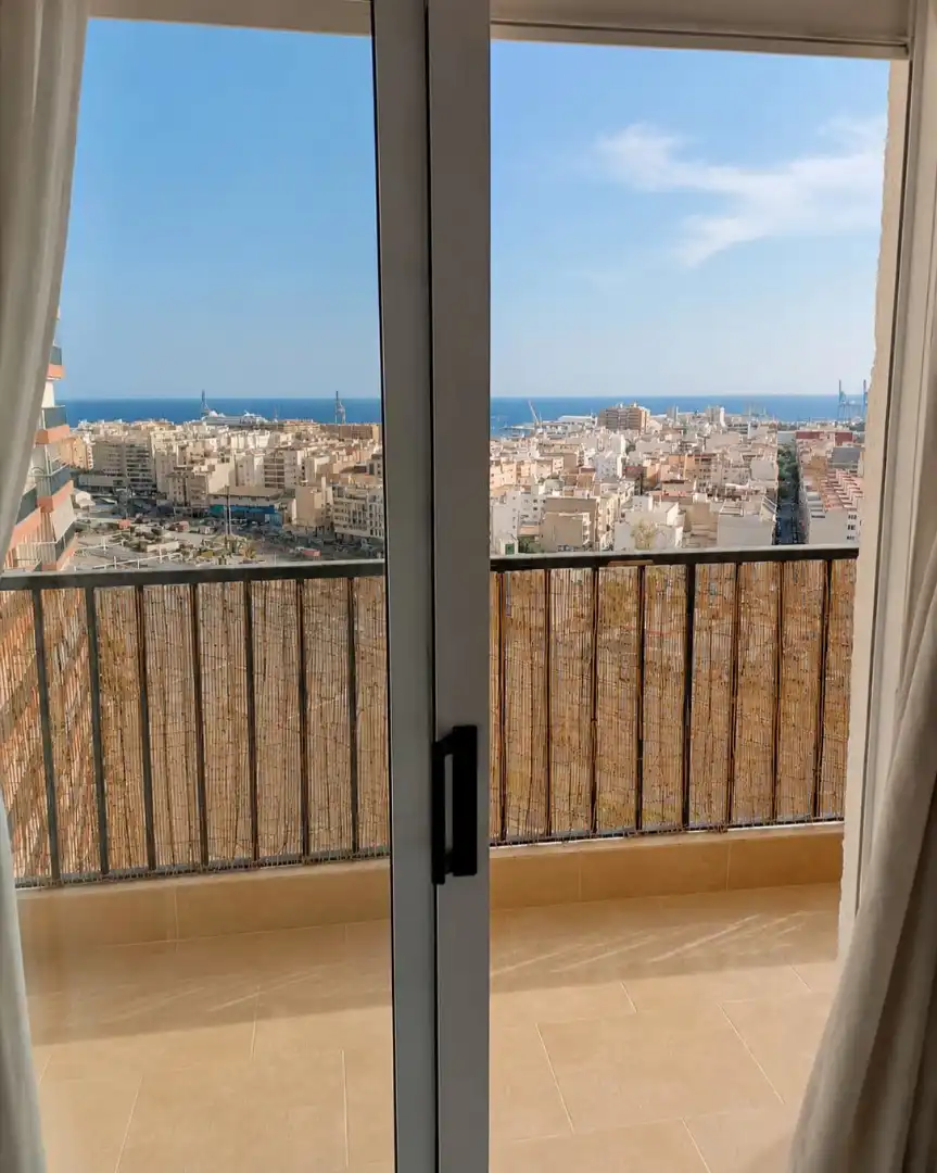 Piso con terraza en venta en Carrer Bono Guarner, imagen 8