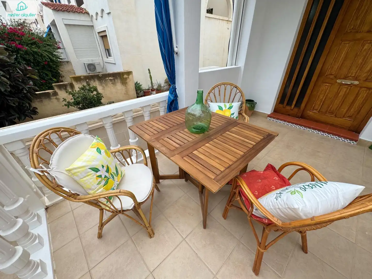 Bungalow con terrazza in affitto a Calle ALBAYNA 3, imagen 35