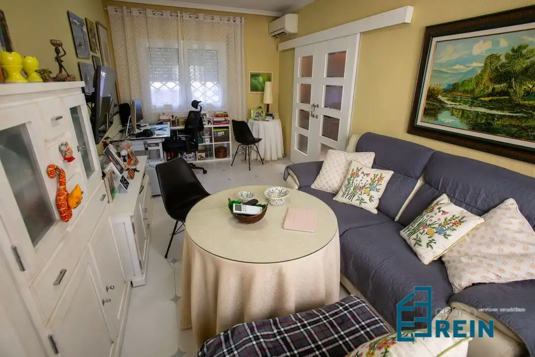 Sala d'estar de Casa o xalet en venda en Añover de Tajo amb Aire condicionat, Calefacció i Jardí privat