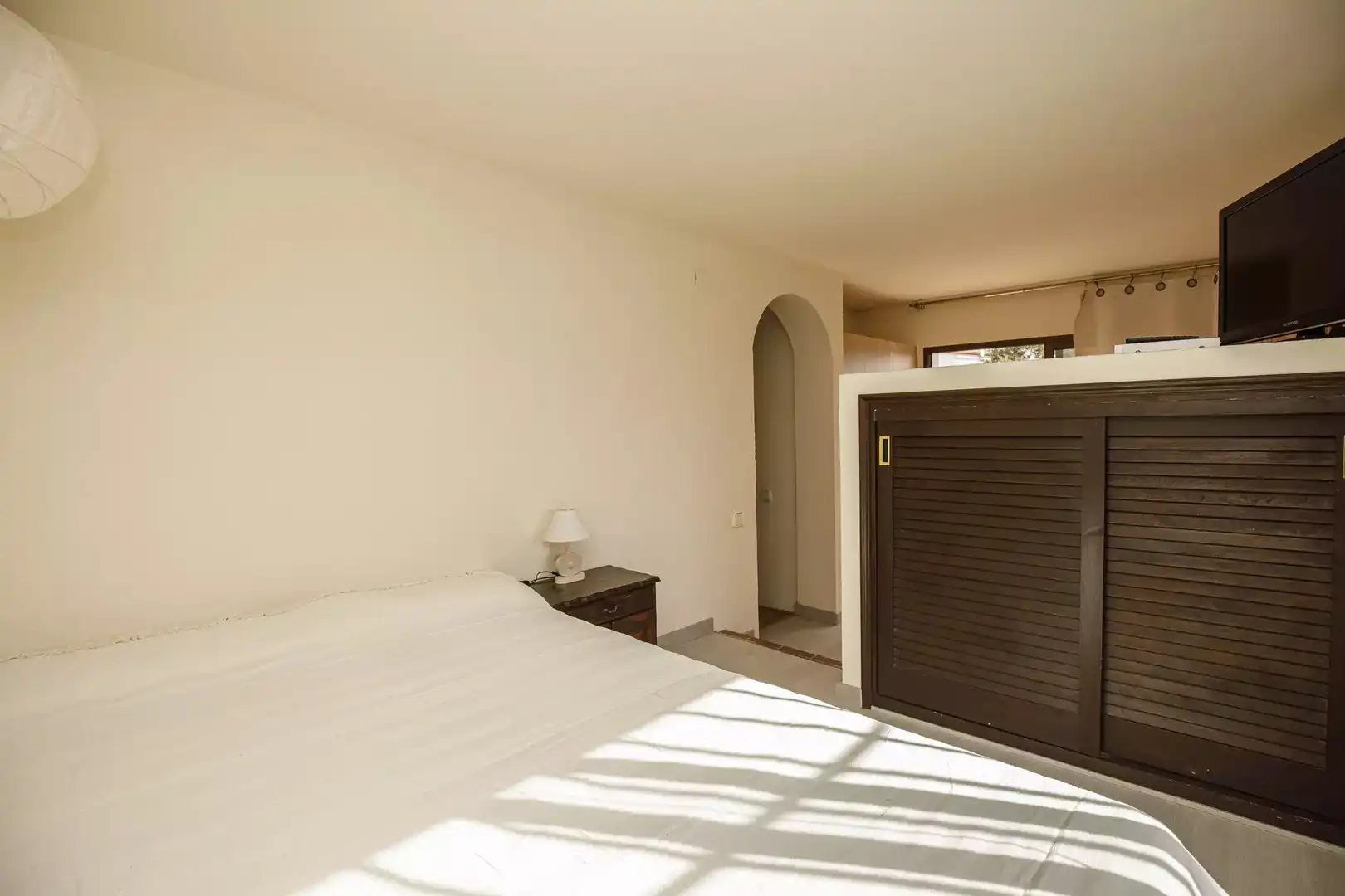 Dormitori de Casa o xalet en venda en Roses amb Aire condicionat, Calefacció i Jardí privat