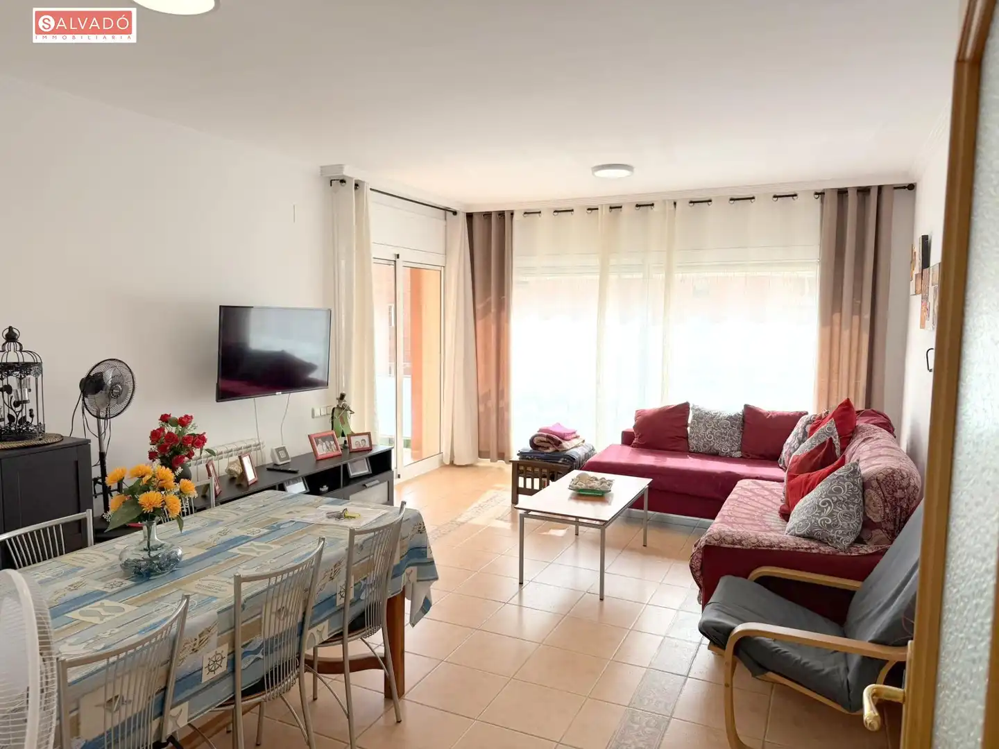 Living room of Flat for rent in Calafell  with Air Conditioner, Heating and Private garden
