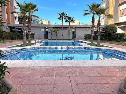 Piscina de Pis en venda en Alicante / Alacant amb Calefacció, Jardí privat i Terrassa