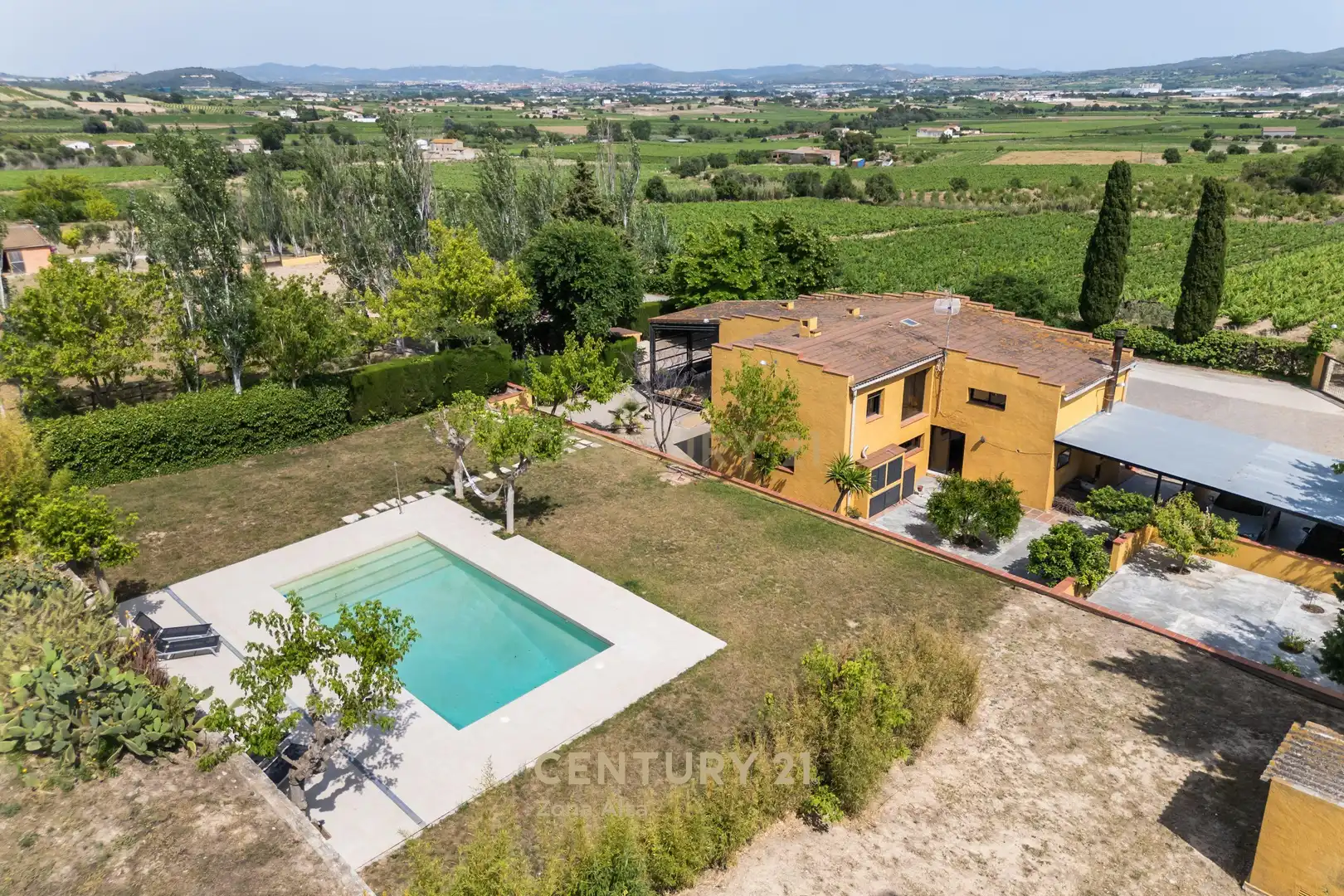 Casa o xalet en venda en Castellví de la Marca amb Piscina