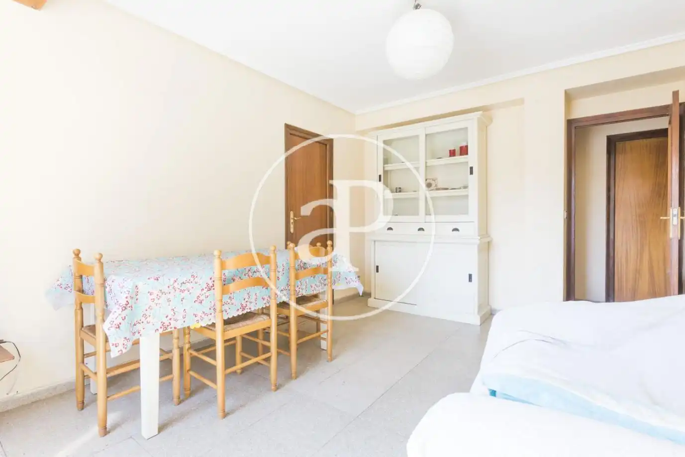 Flat for rent in Carrer de Xile, Mestalla