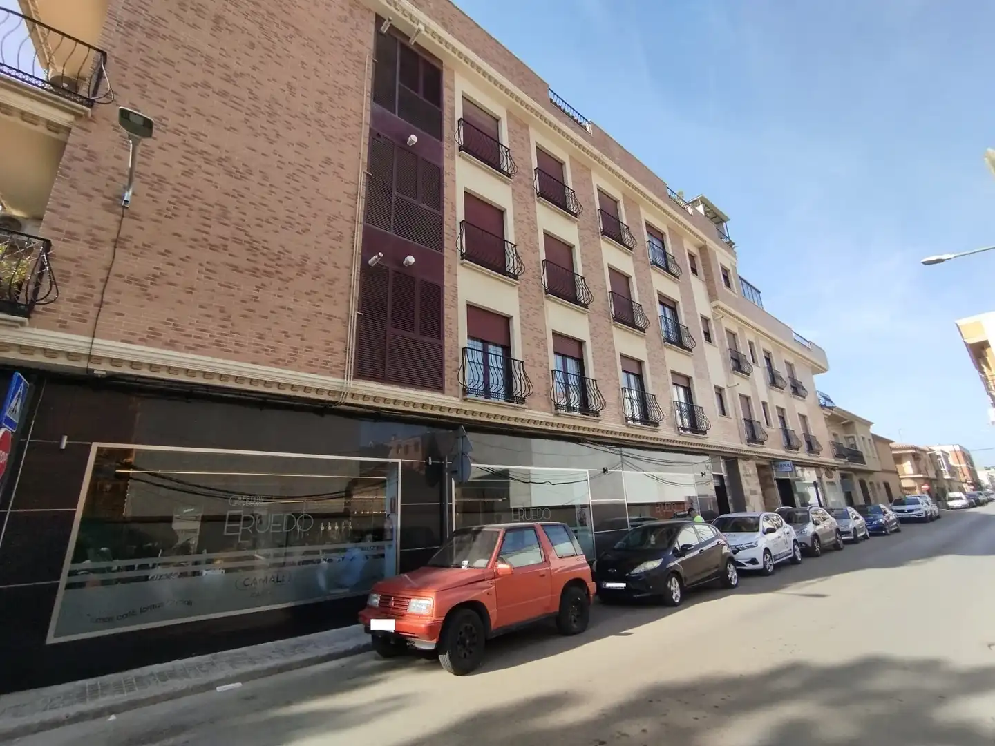 Aparcament amb ascensor en venda a Calle Matadero