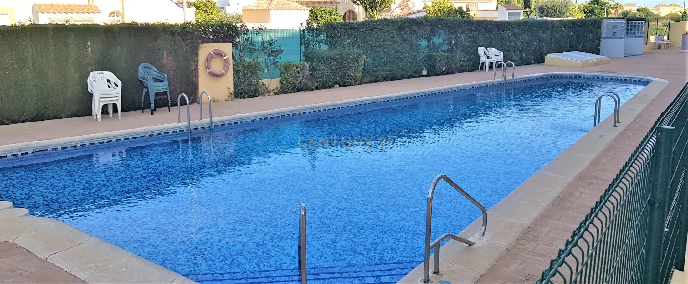 Piscina de Planta baja en venta en Orihuela con Piscina comunitaria