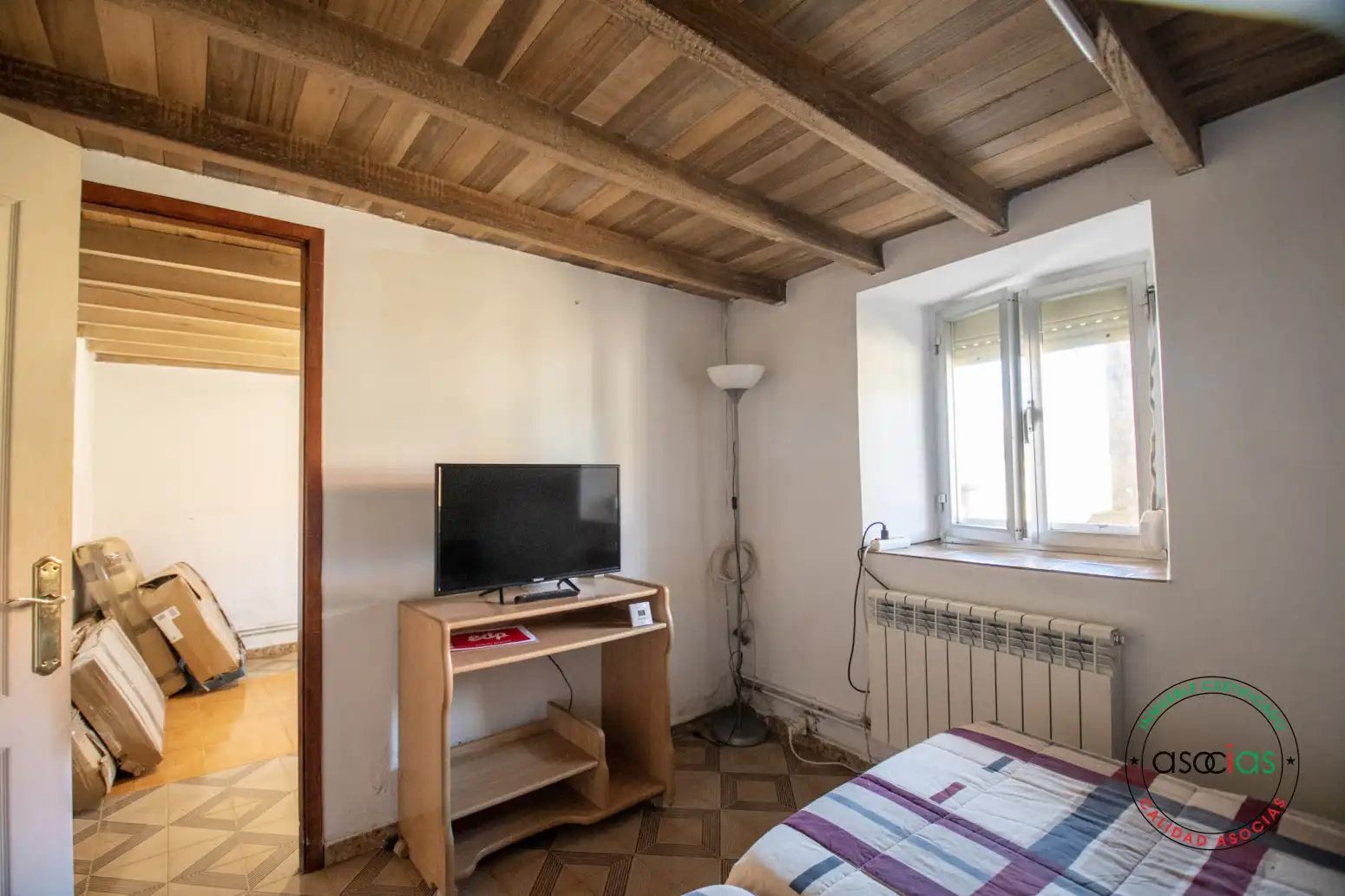 Schlafzimmer von Einfamilien-Reihenhaus zum Verkauf in Colunga mit Heizung