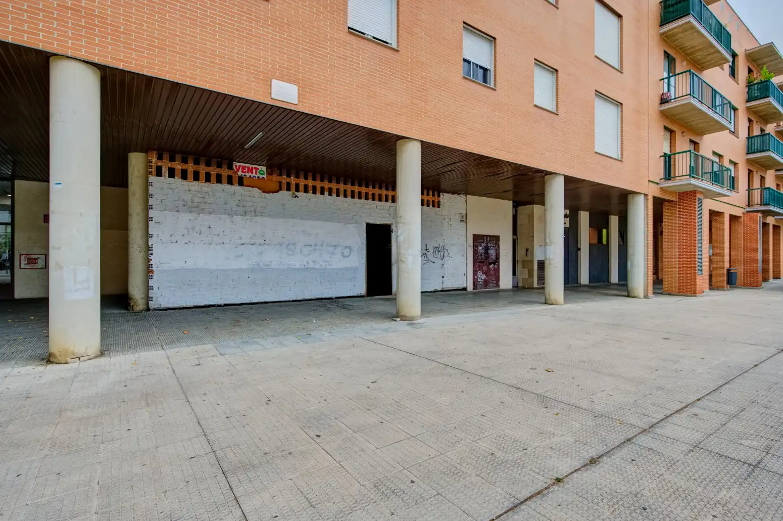 Gewerbefläche zum Verkauf in Plaza de los Donantes de Navarra 1, imagen 5