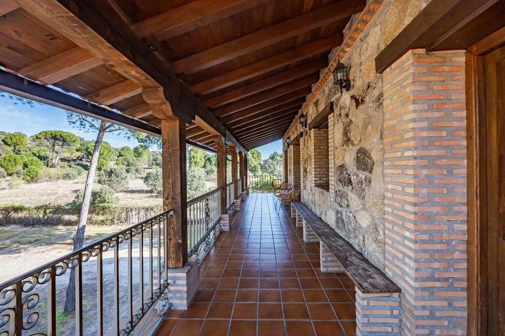 Terrassa de Finca rústica en venda en El Tiemblo  amb Calefacció, Jardí privat i Terrassa