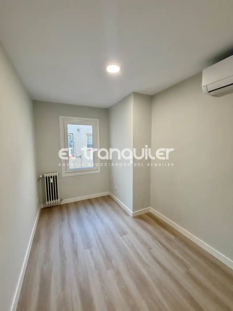 Schlafzimmer von Dachboden zur Miete in Tetuán