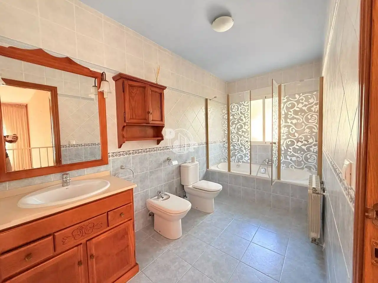 Baño de Casa o chalet en venta en Callosa d'en Sarrià con Terraza y Piscina