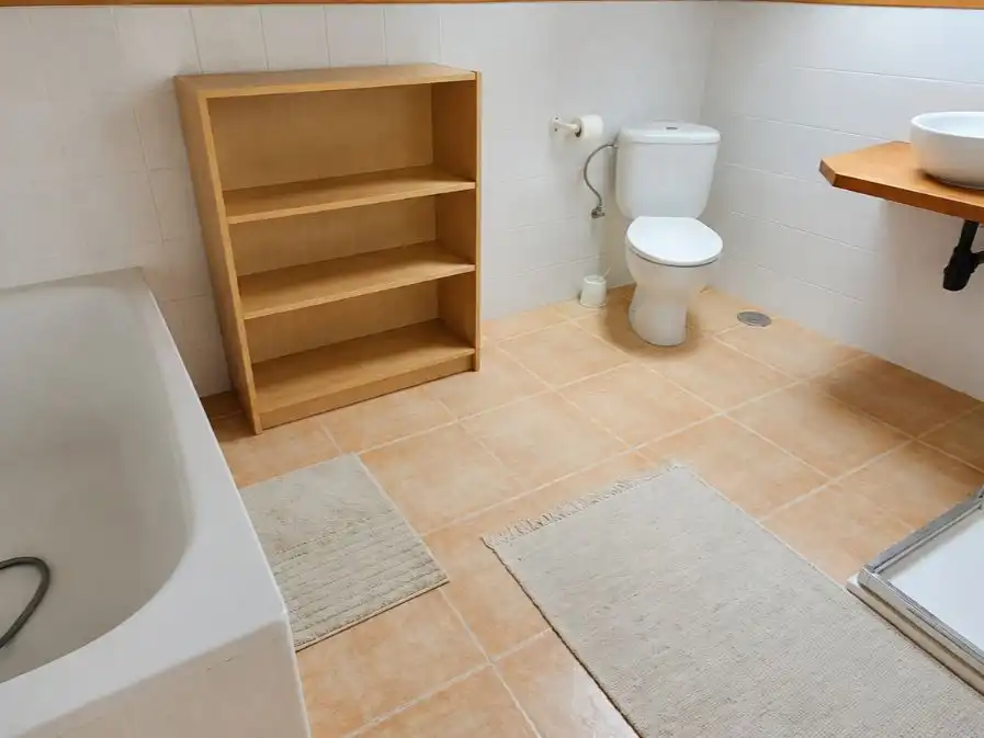 Bany de Casa o xalet en venda en Riaza amb Piscina