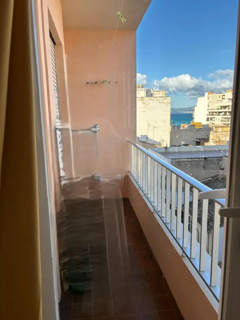 Pis amb balcó en venda a Carrer de Milà 23, imagen 3