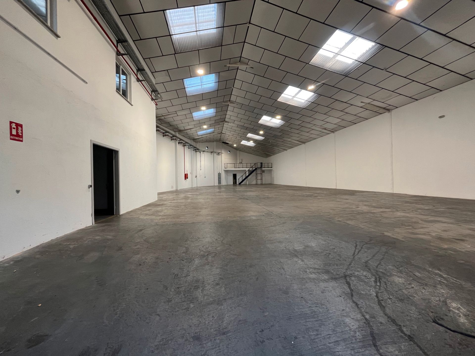 Nau industrial de lloguer en Martorell
