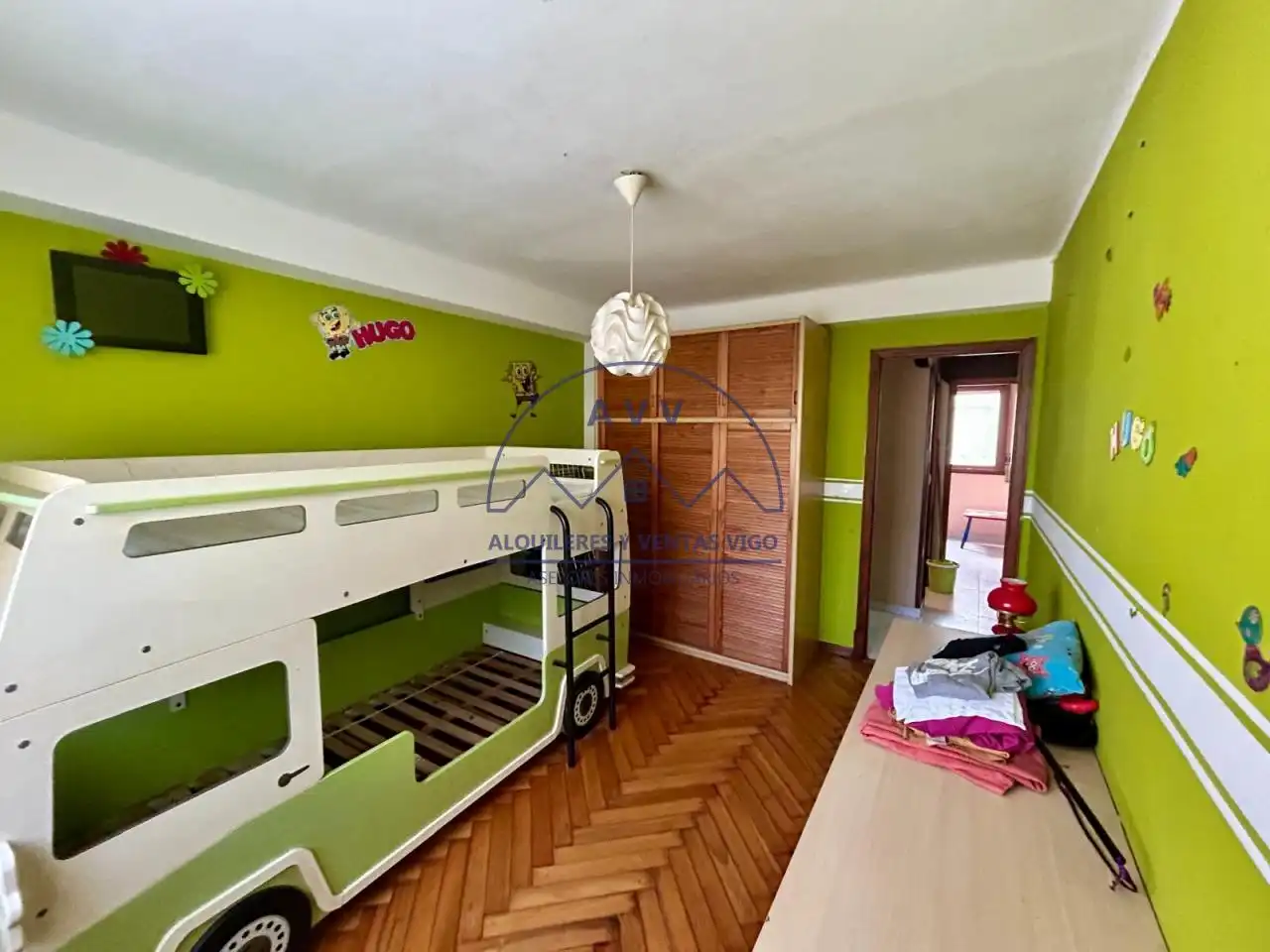Pis en venda en Vigo  amb Parquet, Traster i Moblat