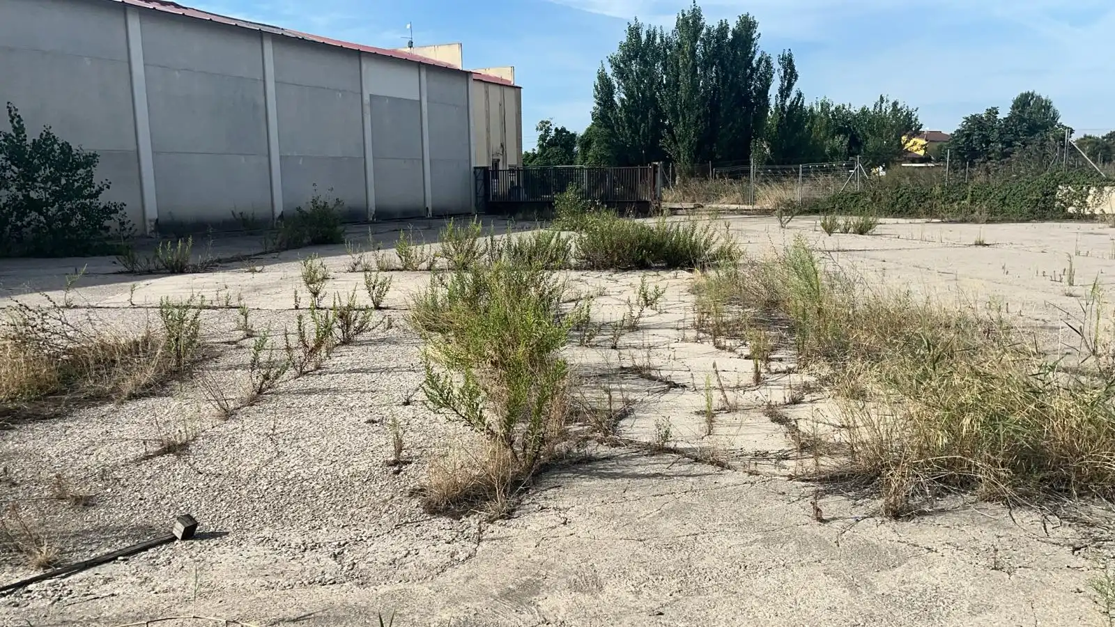 Fabrikhallen zum Verkauf in Alcañiz