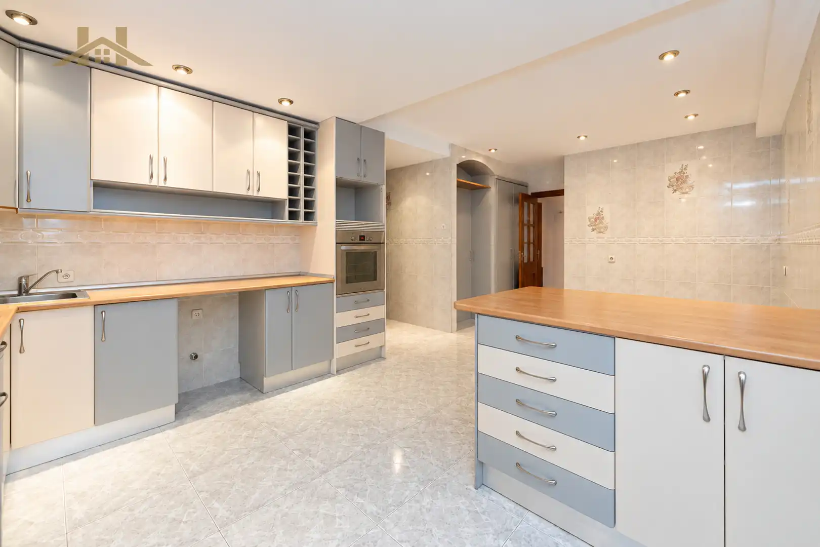 Cocina de Piso en venta en Pozuelo de Alarcón con Aire acondicionado, Calefacción y Terraza