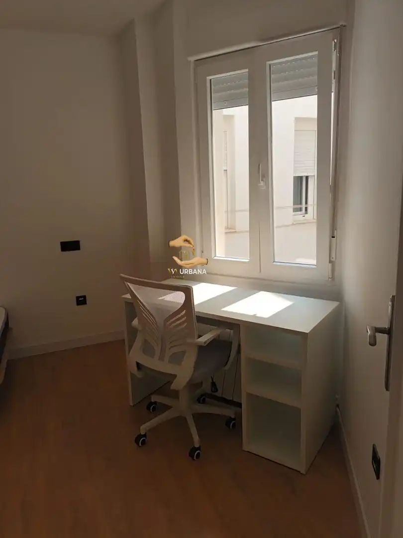 Piso de alquiler en Salamanca con Calefacción, Amueblado y Balcón