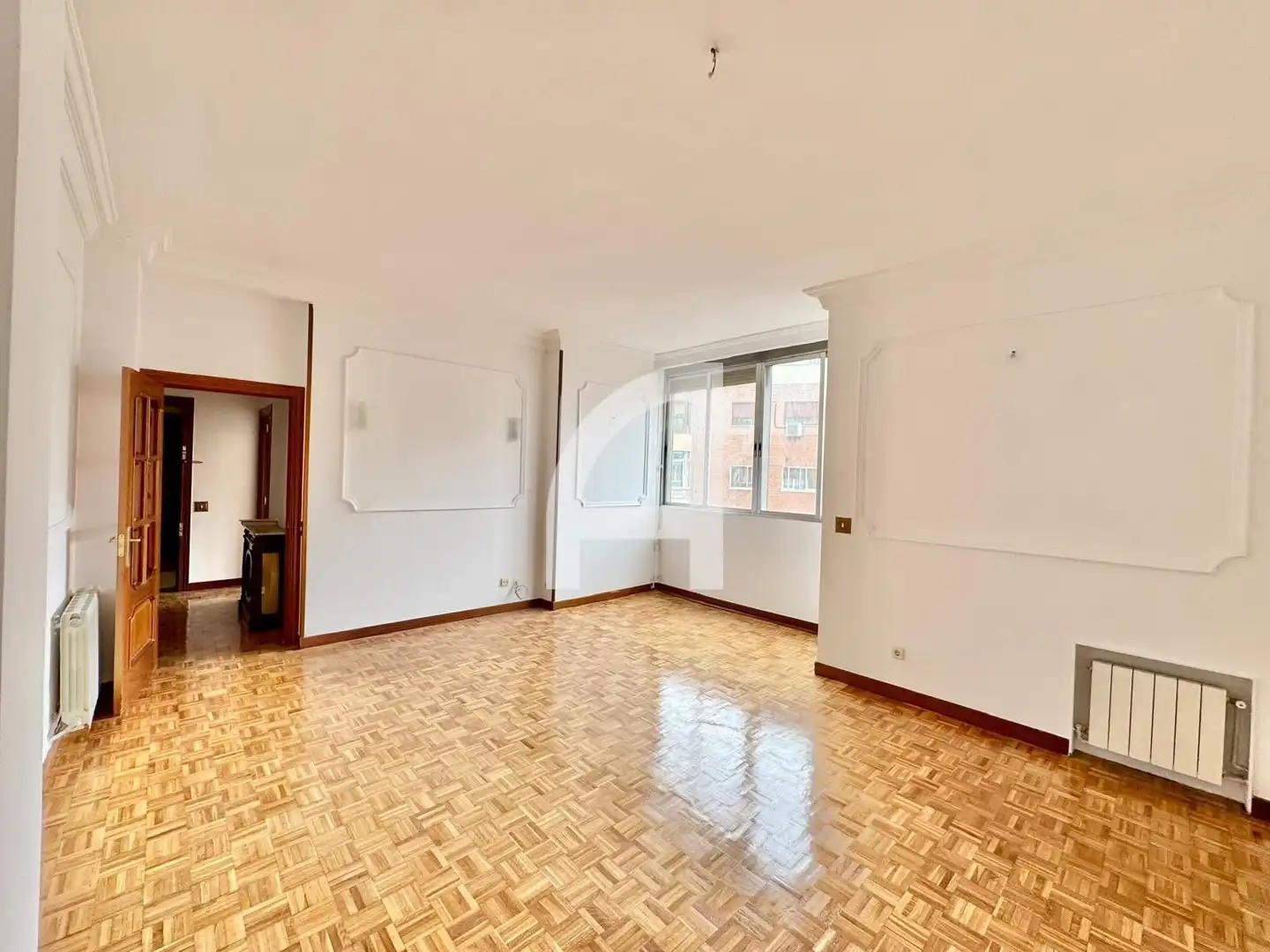 Living room of Flat for sale in  Madrid Capital  with Heating