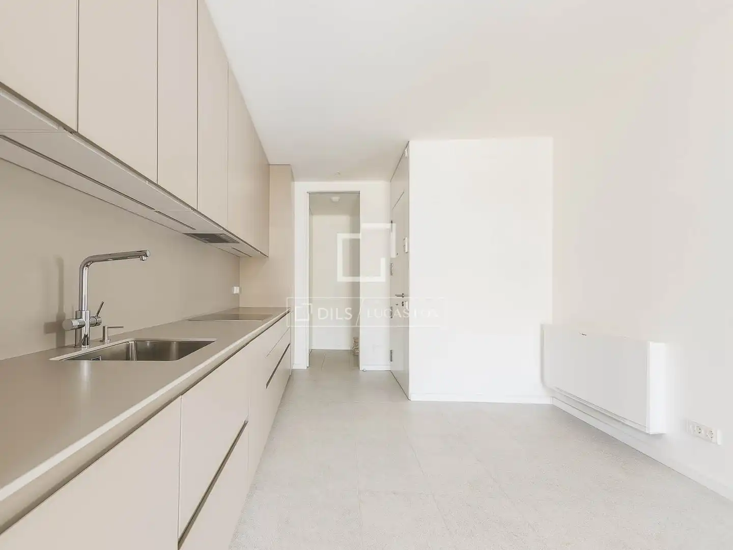 Kitchen of Flat for sale in Barcelona  with Air Conditioner, Heating and Parquet flooring