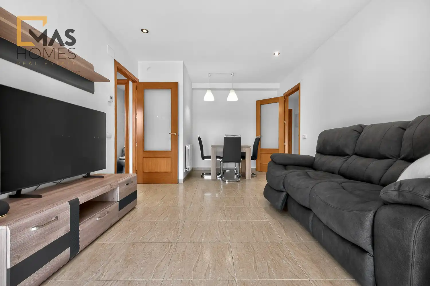 Sala de estar de Piso en venta en Olesa de Montserrat con Aire acondicionado, Calefacción y Balcón
