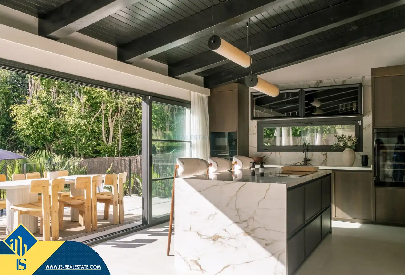 Chalet con piscina en venta en Nueva Andalucía, imagen 6