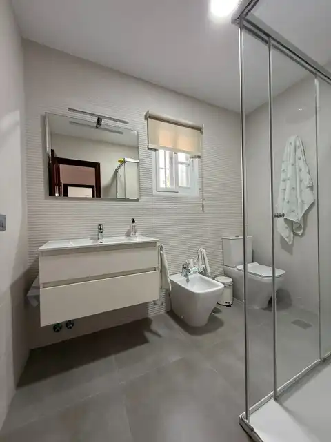 Bany de Casa o xalet en venda en Chiclana de la Frontera amb Aire condicionat, Terrassa i Moblat