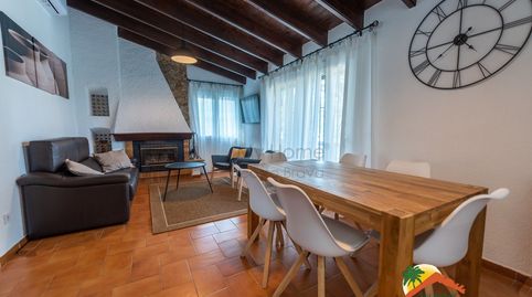 R02274 PRECIOSA CASA CON PISCINA, LICENCIA TURISTICA Y VISTAS A LA MONTAÑA, imagen 3