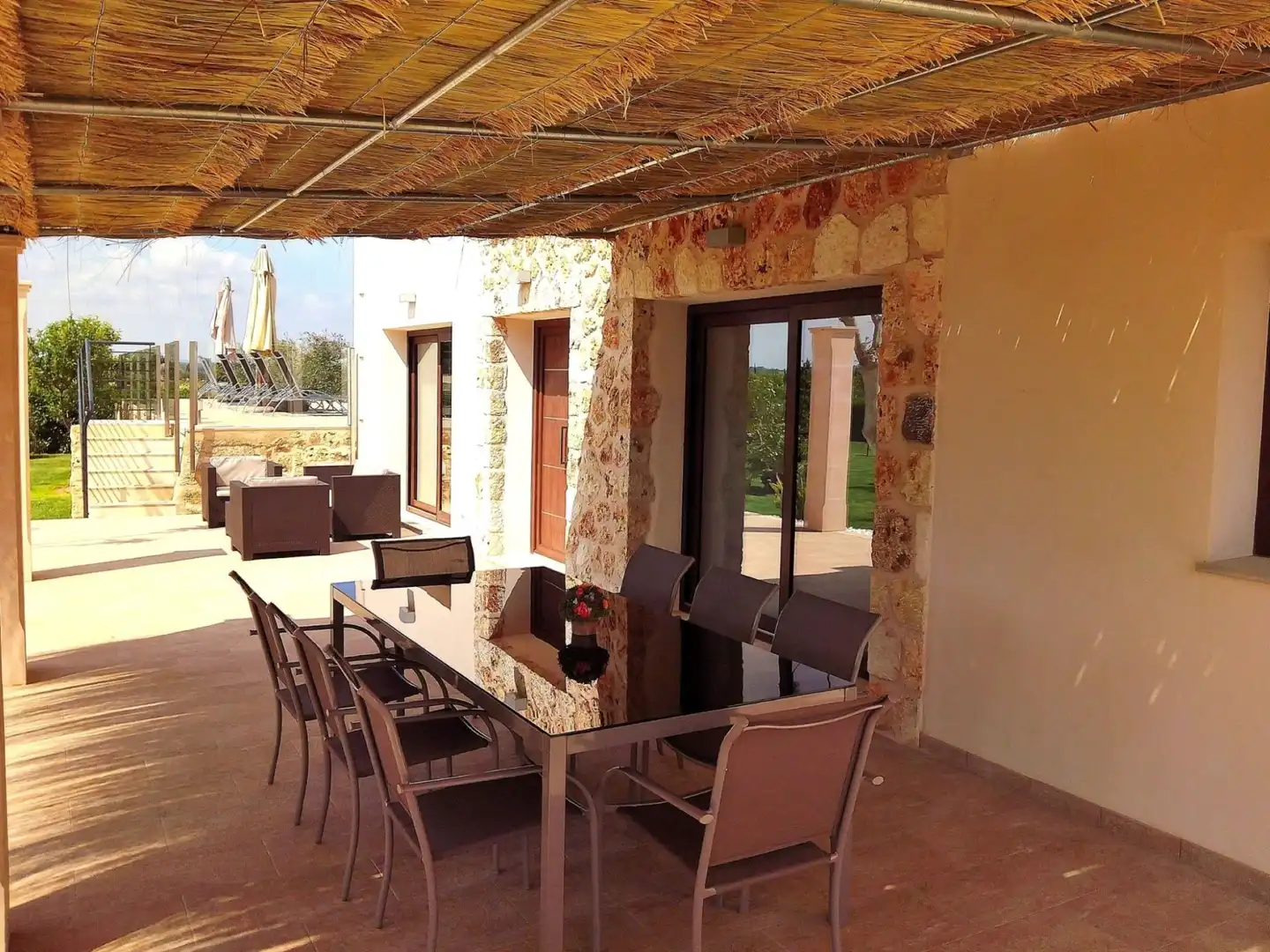 Terrassa de Finca rústica de lloguer en Muro amb Aire condicionat, Calefacció i Jardí privat