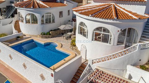 Chalet con piscina privada, en la provincia de Alicante, en Rojales, Ciudad Quesada. 4 habitaciones | 214 m² | 5 kilómetros del ma, imatge 3