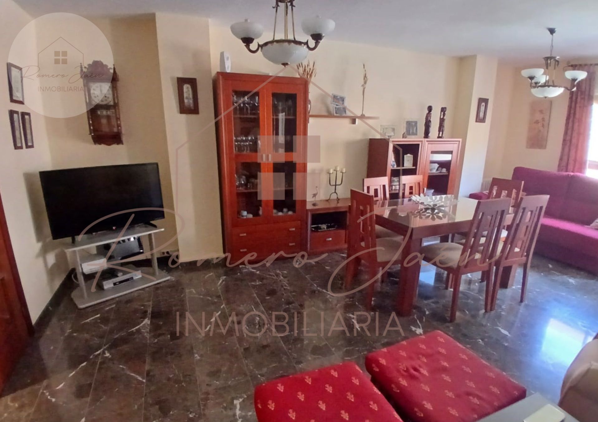 Sala de estar de Piso en venta en  Jaén Capital con Aire acondicionado, Calefacción y Trastero