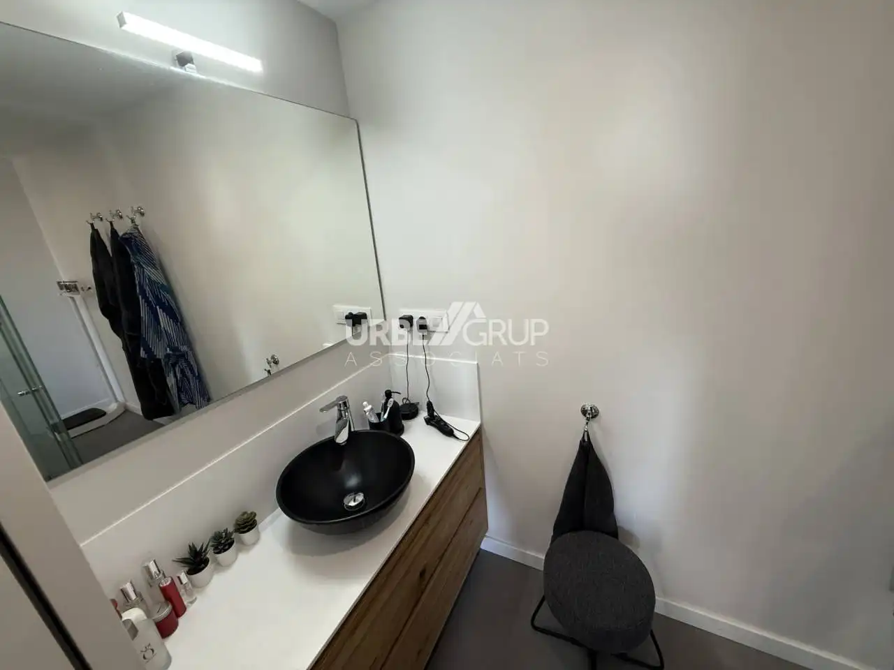 Duplex con terrazza in affitto a Avenida Abad Marcet, imagen 8