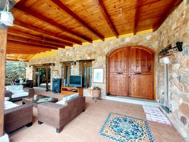 Casa-chalet en Venta en Calle Embalse Los Canchales en Las Vaguadas