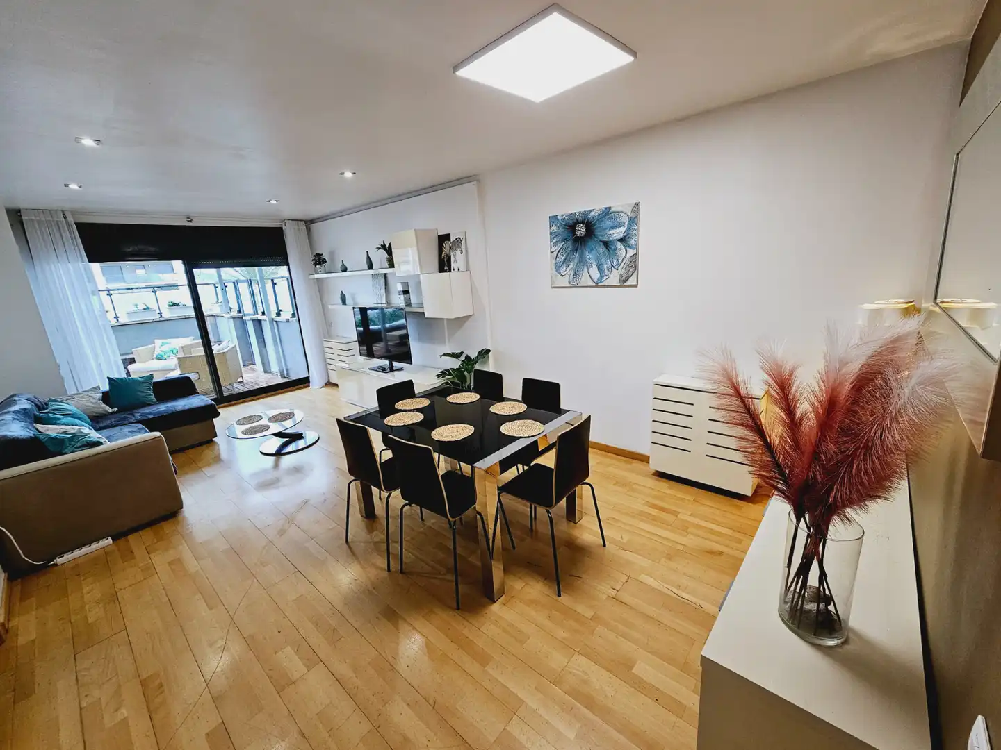 Comedor de Piso en venta en Badalona con Aire acondicionado, Calefacción y Terraza