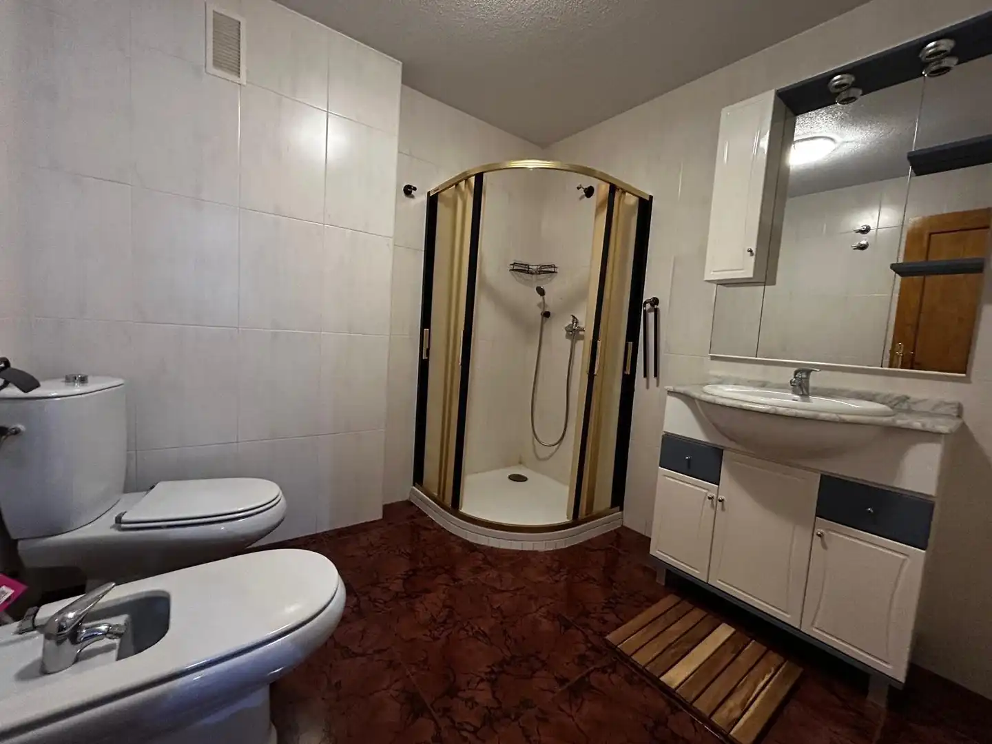 Bathroom of Flat for rent in Murcia  with Air Conditioner, Heating and Terrace