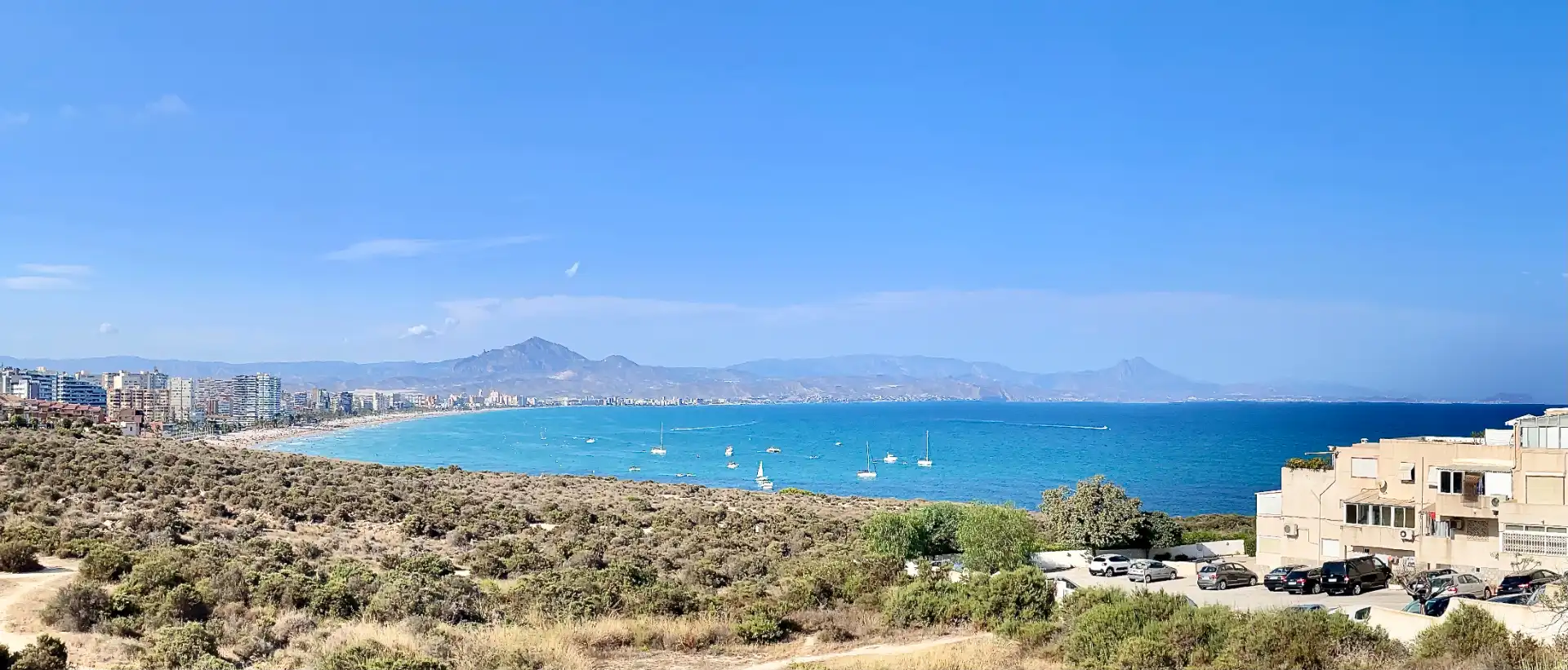 Casa o xalet en venda en Alicante / Alacant amb Aire condicionat, Calefacció i Jardí privat