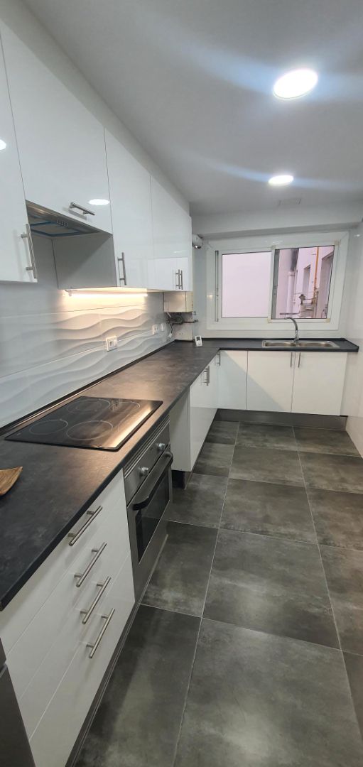 Kitchen of Flat for sale in  Valencia Capital  with Heating and Balcony