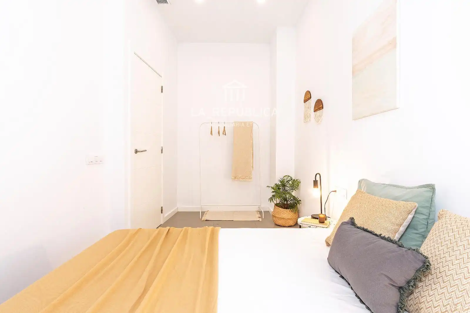 Habitación de Piso en venta en Mataró con Aire acondicionado, Calefacción y Terraza