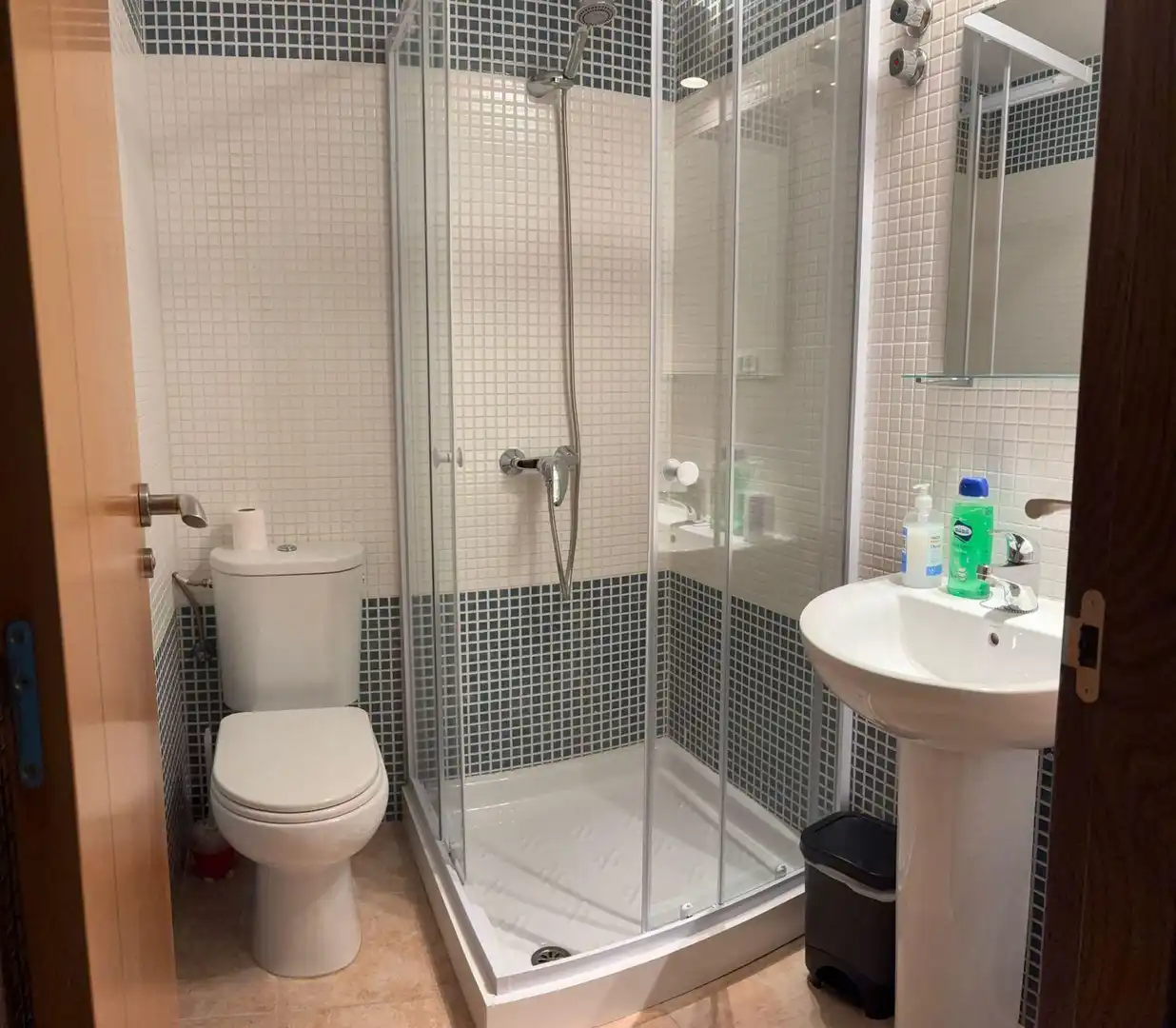 Baño de Apartamento en venta en Águilas con Amueblado y Piscina comunitaria