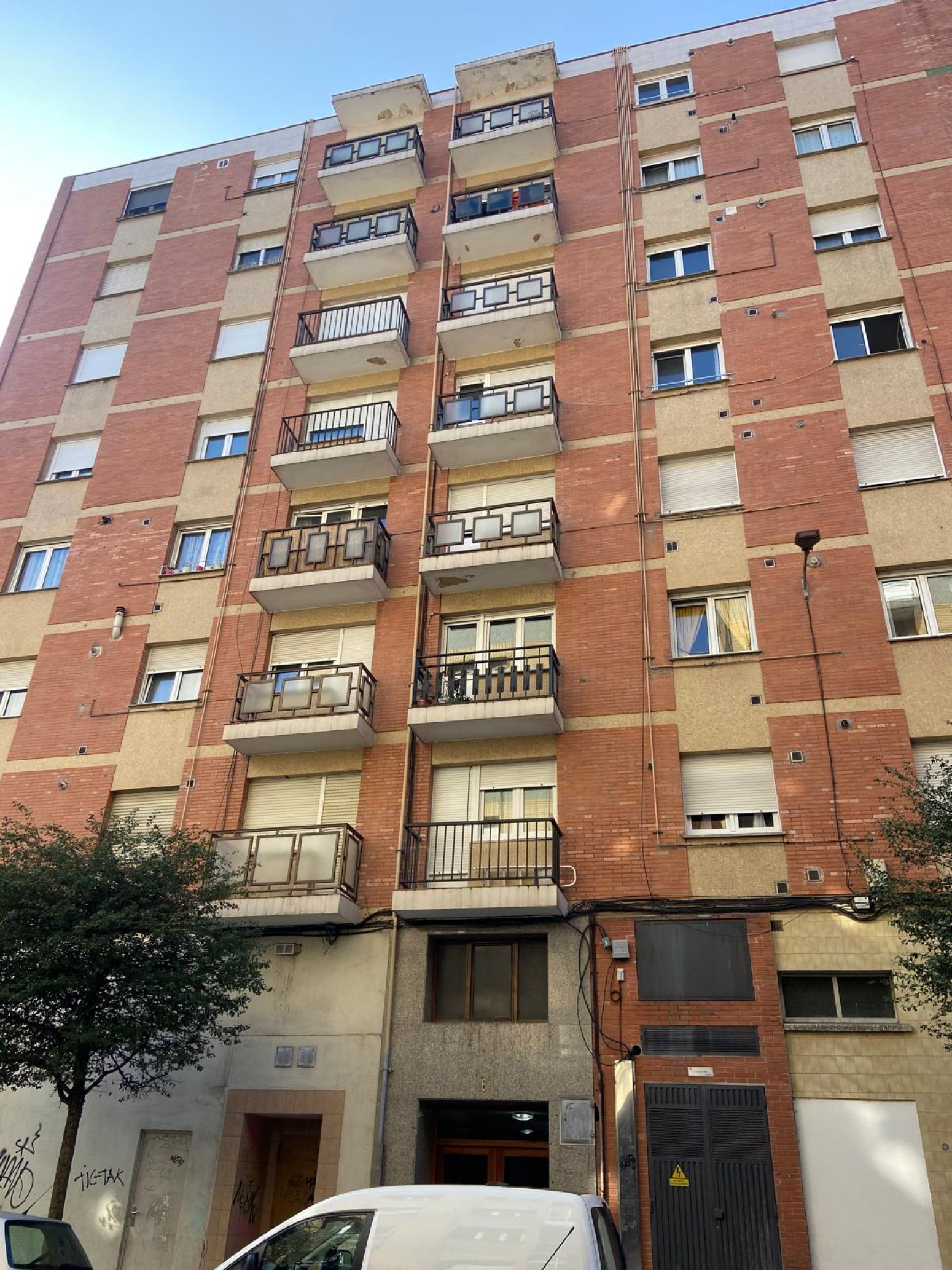 Vista exterior de Pis de lloguer en Gijón  amb Calefacció