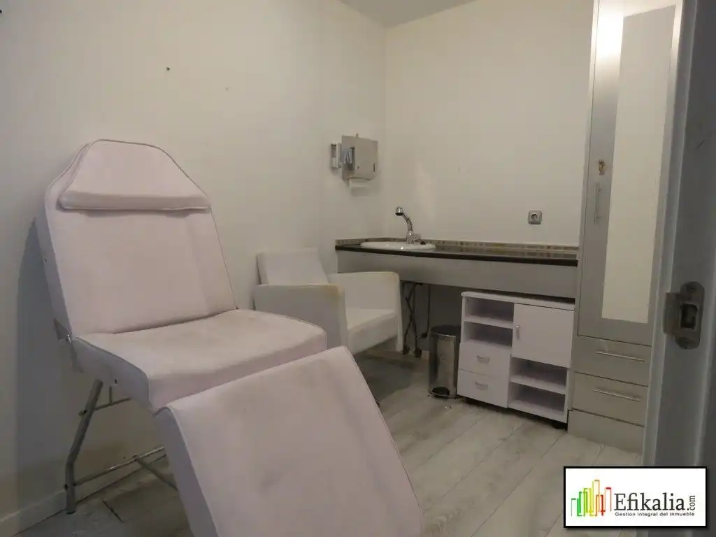 Local comercial en venda a Korreo 15, imagen 12