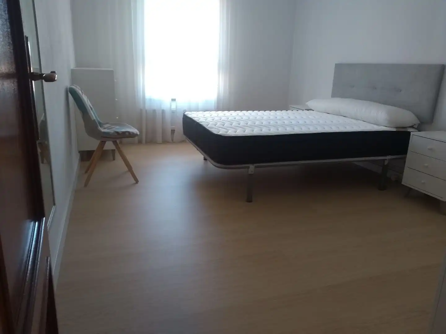 Schlafzimmer von Wohnung zur Miete in Reinosa mit Heizung, Parkett und Möbliert